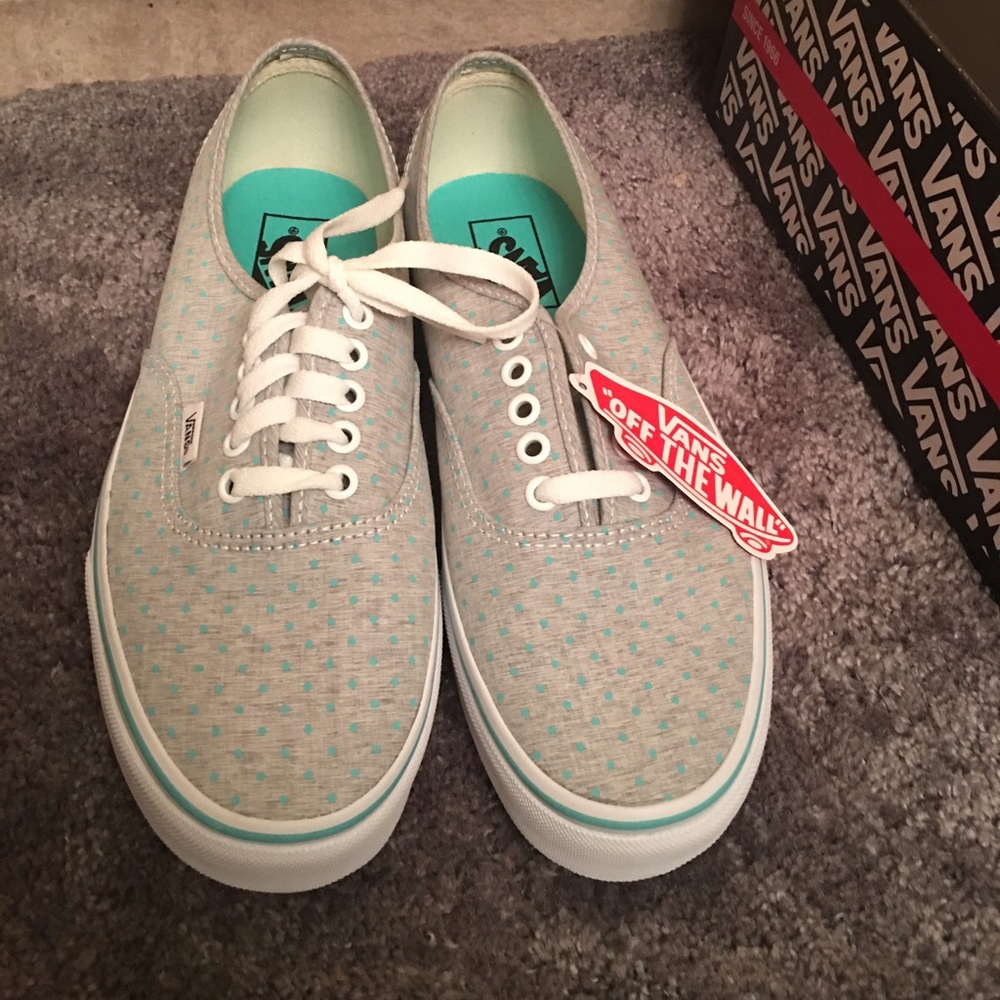 Women’s Vans brand new shoes